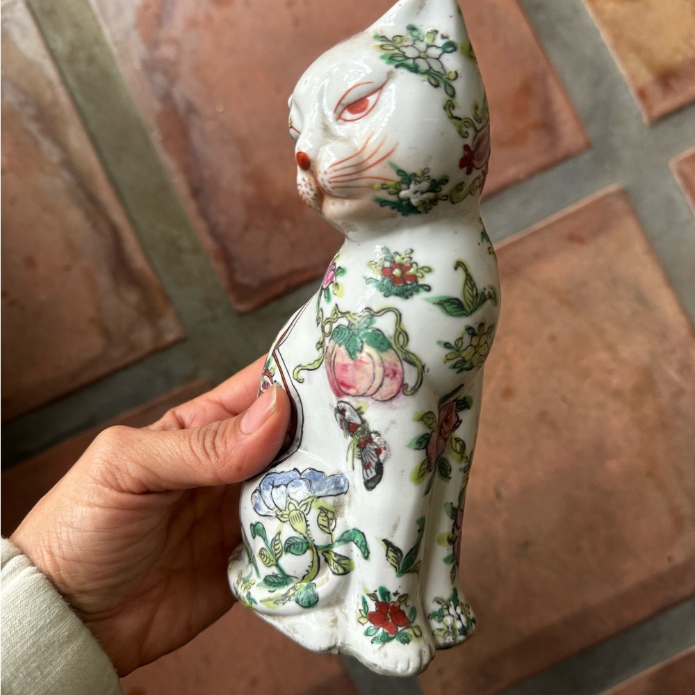 Vintage Famille Rose Imari Porcelain Hand Painted Cat - Picture 2 of 7